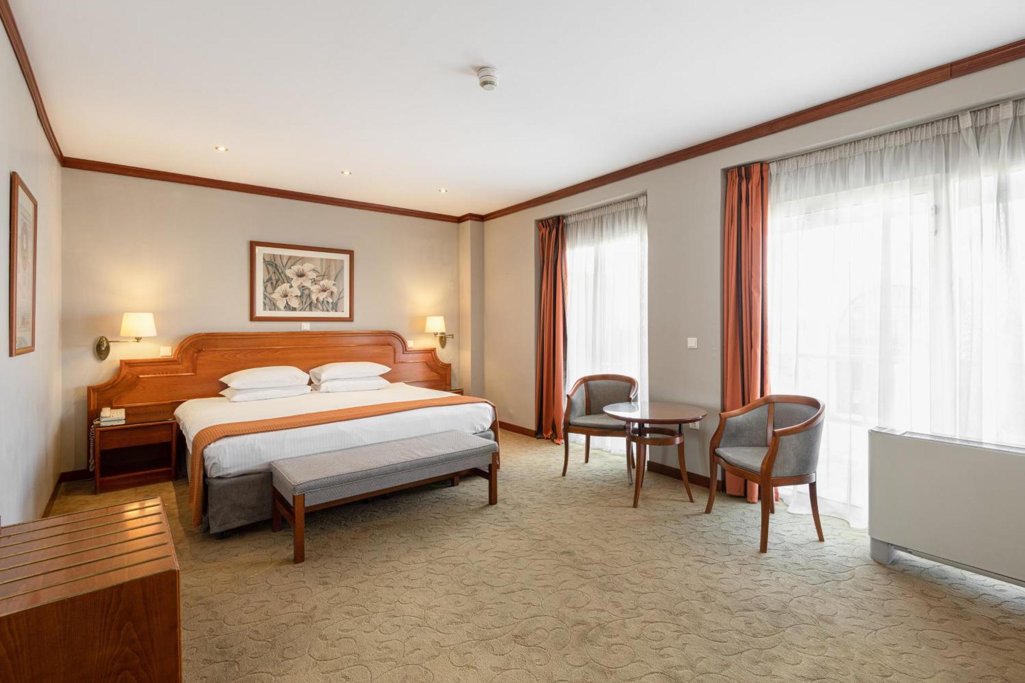Standard Suite mit Kingsize-Bett - Raucher